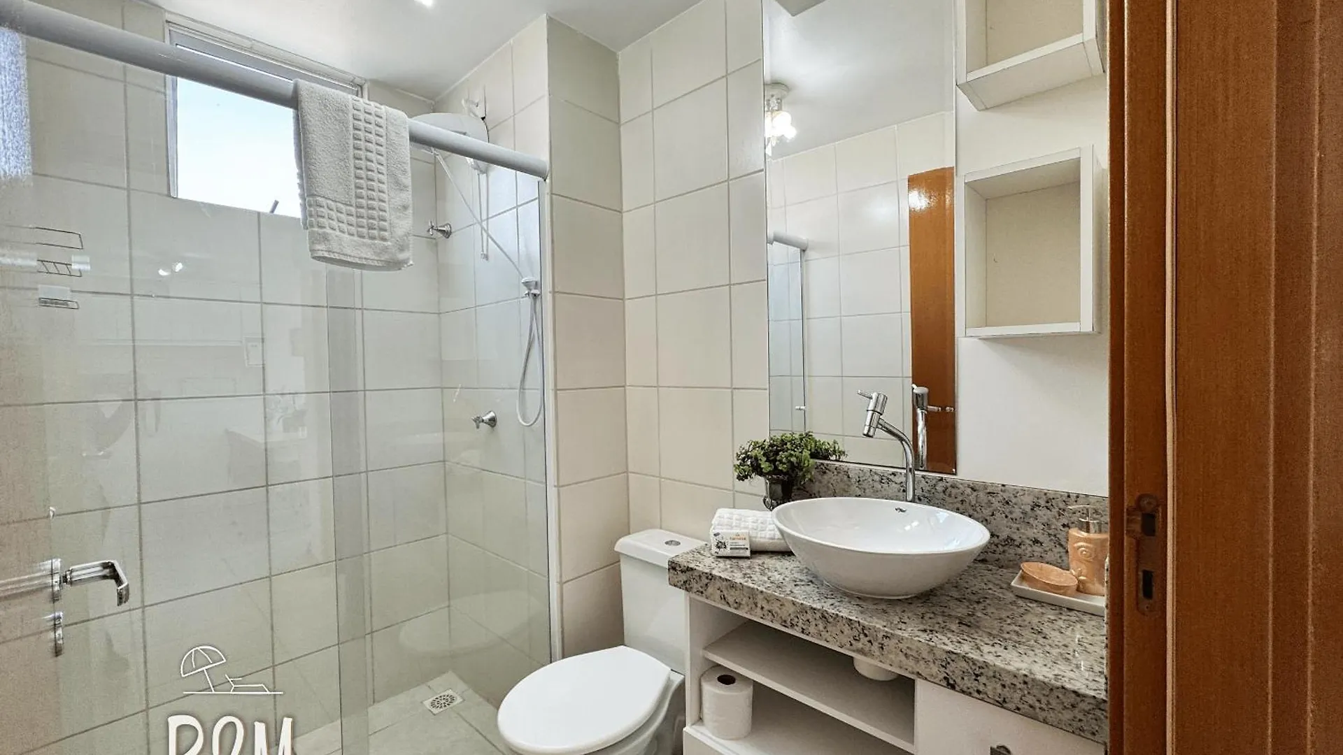 Apartamento Acolhedor Com Vista Mar, Beto Carrero Penha  Appartement